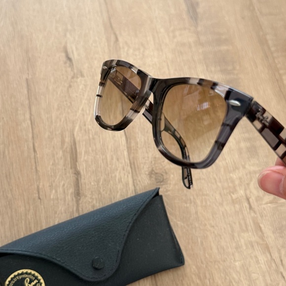 RAY-BAN RB2140 1086-51 ORIGINAL WAYFARER SUNGLASSES SPECIAL SERIES #6 ITALY MADE - Picture 6 of 10